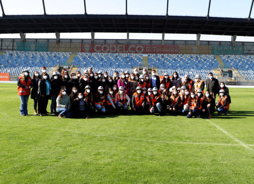 El Teniente incorporó 59 mujeres a su dotación