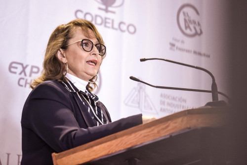 Ministra Hernando: «Queremos más minería, pero amigable con el medioambiente”