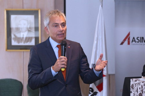 Asimet pide «reenfocar la Reforma Tributaria para fomentar la inversión, el crecimiento y el empleo»