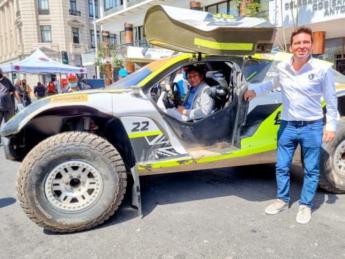 Con todoterreno Extreme-E se dio inicio a la semana de la electromovilidad en Antofagasta