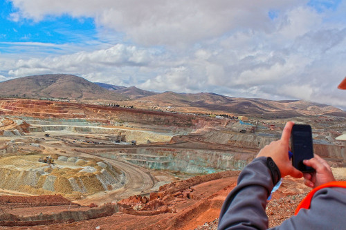 Cesco y Vantaz Group lanzan una nueva versión del estudio Señales de la Minería