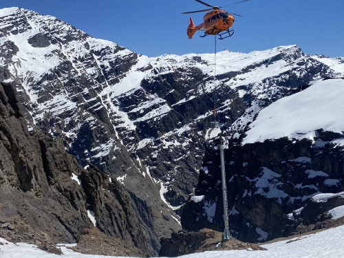 Andina realiza el mantenimiento de su sistema de control de avalanchas