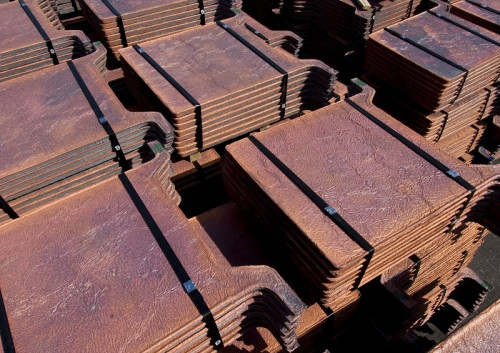 Cochilco ajusta a US$3,7 la libra la proyección de precio promedio del cobre para 2023