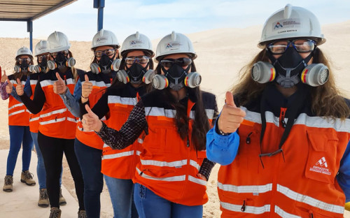 Más de un 20% de las personas que trabajan en Antofagasta Minerals son mujeres