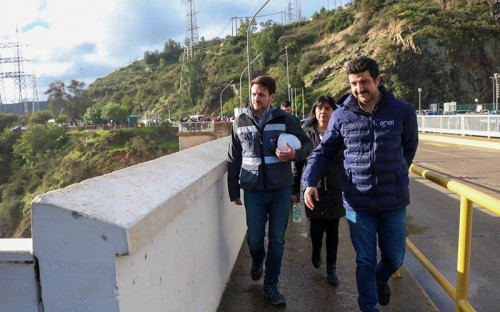 Ministerio de Energía monitorea red eléctrica tras temporal que afecta a distintas regiones del país