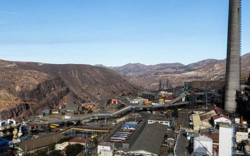 El Teniente continúa trabajos para reparar vías de transporte dañadas por frente climático