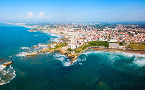 Hitachi Energy gana orden para primera interconexión eléctrica submarina entre Francia y España