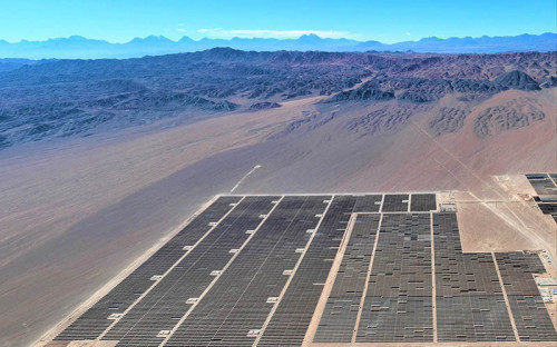 Inicia operación el mayor sistema de baterías de almacenamiento solar de América Latina
