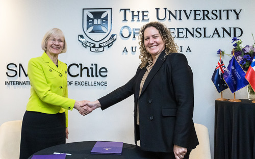 Codelco y Universidad de Queensland firman acuerdo para avanzar en minería sustentable