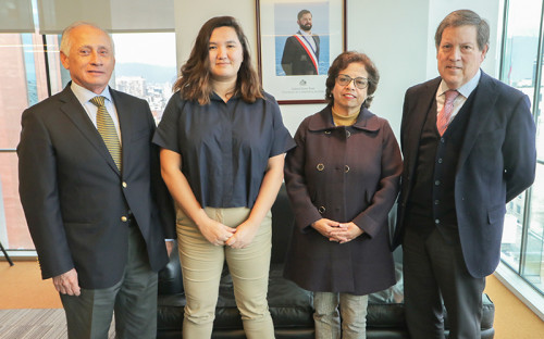 Sonami sostiene reunión protocolar con nueva ministra de Minería