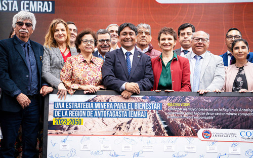 Ministra Aurora Williams releva iniciativas mineras en el territorio