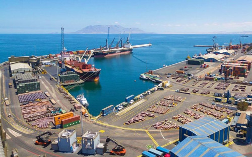 Cobre, oro, plata y hierro concentran las exportaciones portuarias en la Región de Antofagasta
