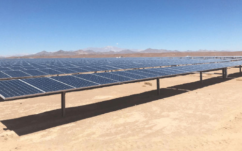 Innergex adquiere las acciones de DCIF en Pampa Elvira Solar