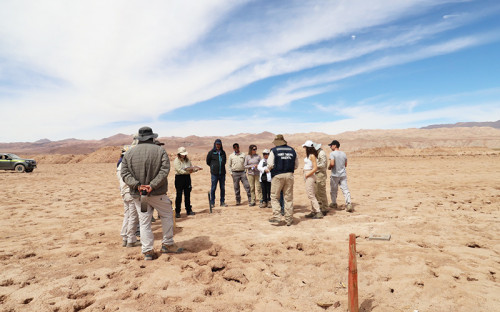 Inspeccionan sector de Las Vegas de Tilopozo por reclamación de Minera Escondida