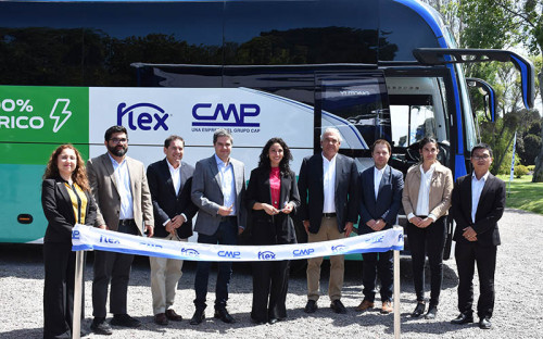 Compañía Minera del Pacífico completa con éxito la primera flota de buses 100% eléctrica de la minería en Chile