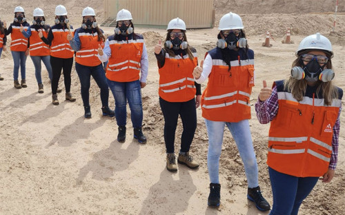 Cochilco: Participación de la mujer en la gran y mediana minería del cobre en Chile llegó a 14,8% en 2022