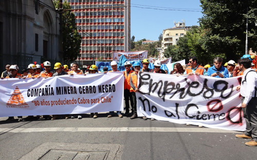 Mineros de Cabildo exigieron intervención de la autoridad regional ante eventual cierre de Minera Cerro Negro