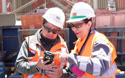 Gabriela Mistral implementa dispositivo tecnológico que permitirá mejorar la calidad de sus cátodos de cobre