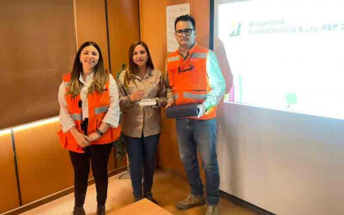 Mantoverde recibe reconocimiento por el reciclaje de 193 toneladas de neumáticos fuera de uso