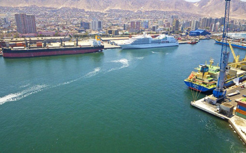 Puerto Antofagasta logra récord de transferencia de cargas durante 2023