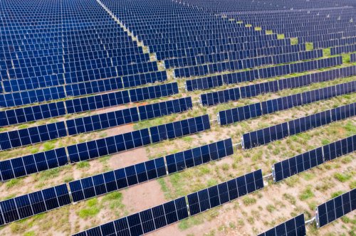 Atlas Renewable Energy consolida su presencia en Colombia con la adquisición de su primer proyecto solar en el país