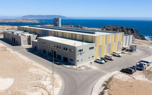 Operadores de la desaladora más eficiente del país promueven al agua de mar como fuente segura de abastecimiento