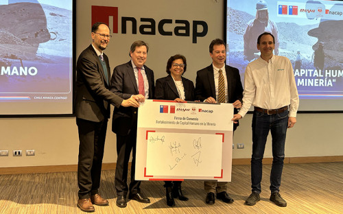 Sonami suscribe convenio “Becas capital humano en minería”