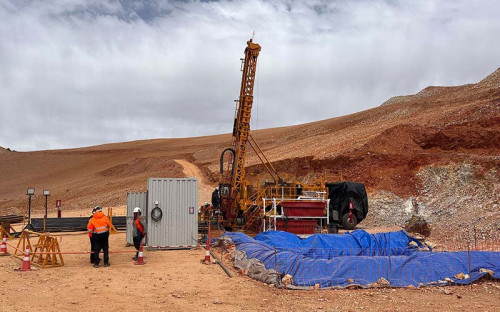 Proyecto de cobre y oro Valeriano registra importantes avances en campaña de perforación en la Región de Atacama