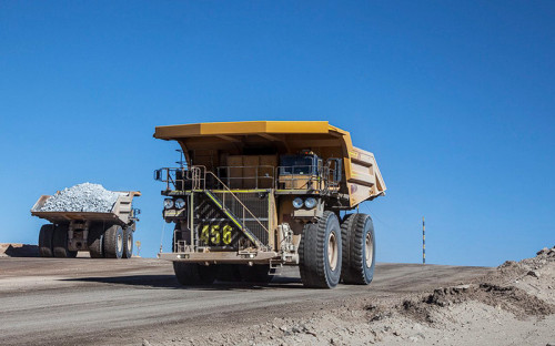 Ingresos de las 40 mayores mineras globales caerán por segundo año consecutivo a US$ 793 mil millones