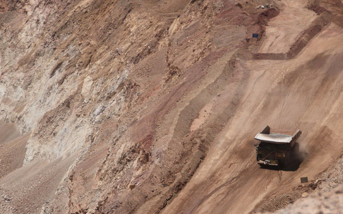 Cámara Minera de Chile invita a seminario: “¿Cómo volver a ser un país competitivo?”
