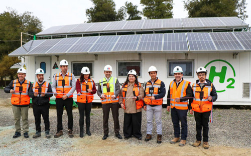 Inauguran primera planta piloto de hidrógeno verde para minería en Til-Til