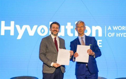 Chile y Francia anuncian declaración para impulsar la industria del hidrógeno verde