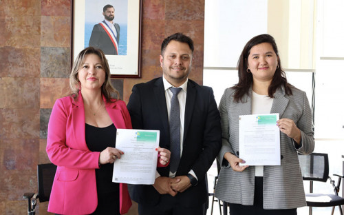 Subsecretaria de Minería firma convenio de apoyo a la pequeña minería con Gobierno Regional de Coquimbo
