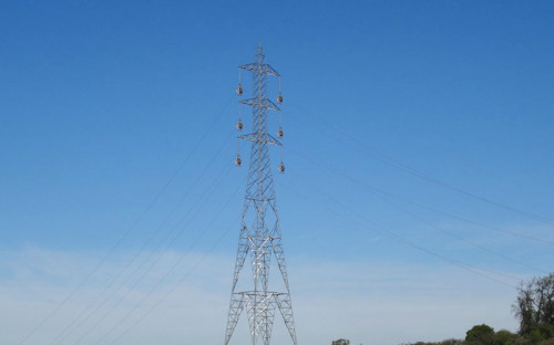 BID Invest moviliza inversión privada récord con el sector energético de Chile