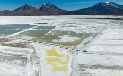 Autoridad ambiental acoge solicitud de Quiborax y autoriza funcionamiento parcial de operaciones en el Salar de Surire