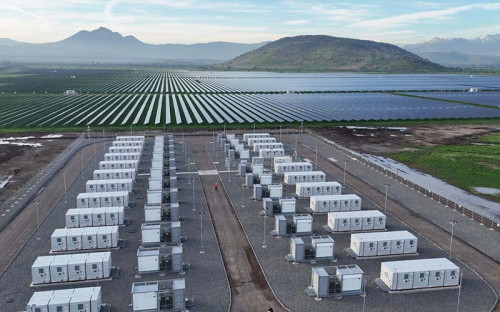 Enel Chile inicia operación comercial de su primer sistema BESS en la Región Metropolitana