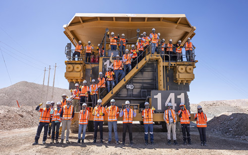 Inversionistas culminan visita a Escondida y Spence tras conocer plan de crecimiento de BHP en Chile