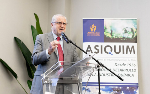 Máximo Pacheco llama a proveedores de la industria química a sumarse a procesos de producción de cobre y litio