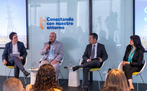 Representantes del sector público y privado proponen soluciones para mejorar resiliencia del sistema eléctrico