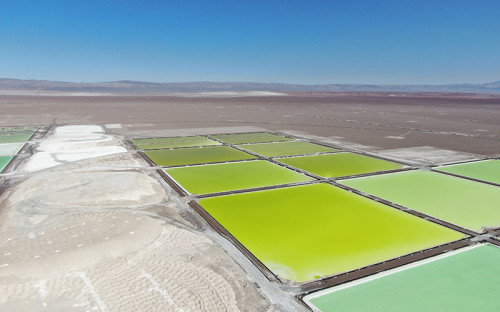 Investigarán alianza entre Codelco y SQM para la explotación del litio