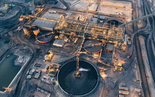 CMP y Mogotes Metals consolidan su apuesta para explorar cobre y oro en el Distrito Minero Vicuña