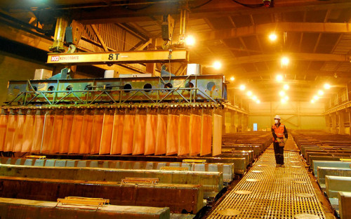Perú: Minería metálica y no metálica alcanzó la cifra récord de US$ 47 mil millones en exportaciones en 2024