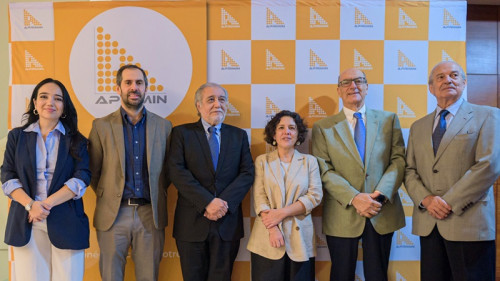 Ministro Grau e InvestChile destacan oportunidades de inversión y promoción de proveedores en la minería