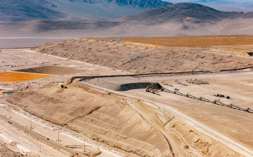 Reorganización en Glencore Chile: Pablo Carvallo liderará operaciones y Jorge Sáenz-Diez dirigirá Lomas Bayas
