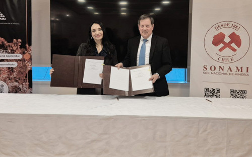 Sonami y Aprimin unen fuerzas para elevar estándares de seguridad en la pequeña minería
