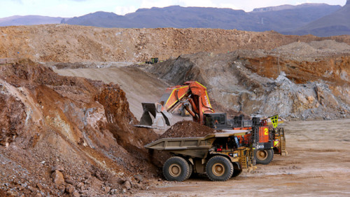 Minas peruanas redirigirán 15% de sus exportaciones a Asia ante riesgo arancelario en  EE.UU.