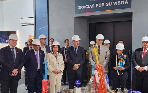 Chile y Perú firman memorándum para la cooperación minera en Perumin 2025