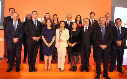 BHP celebra 140 años junto a ministra de Minería y autoridades
