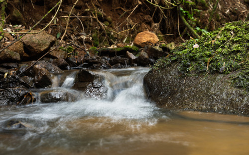 Aclara adelanta que renuncia a todos sus derechos de agua: empresa ya no posee derechos hídricos