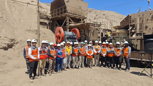 Ministra de Minería y Gobernador Regional de Antofagasta encabezan visita técnica a nuevos chancadores de ENAMI en Taltal